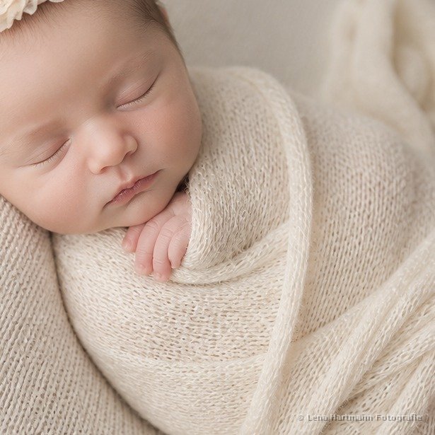 newborn-detail.jpg